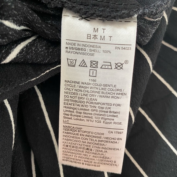 ❤️4/$40 SALE! ❤️ - Gap wide leg striped pants - Picture 6 of 8